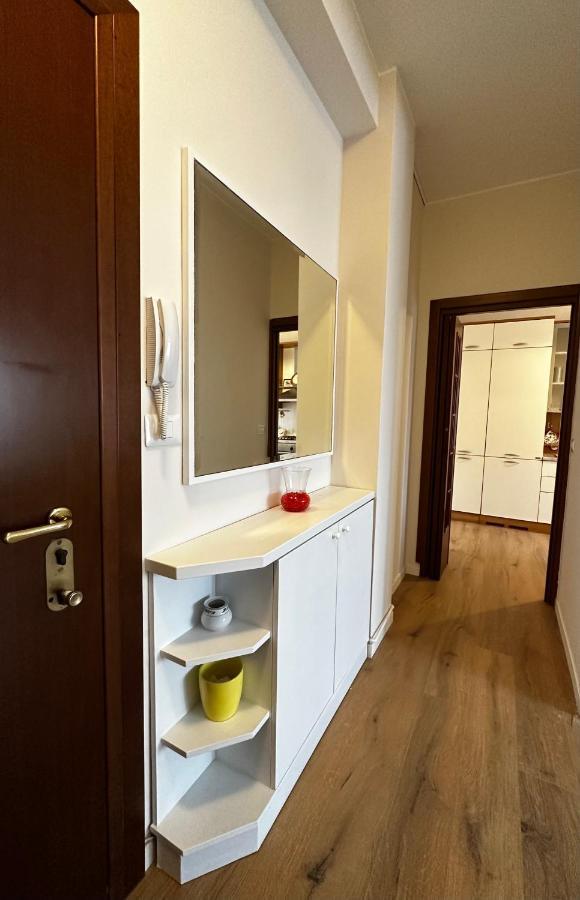 Apartamento Casa Nela Milán Exterior foto